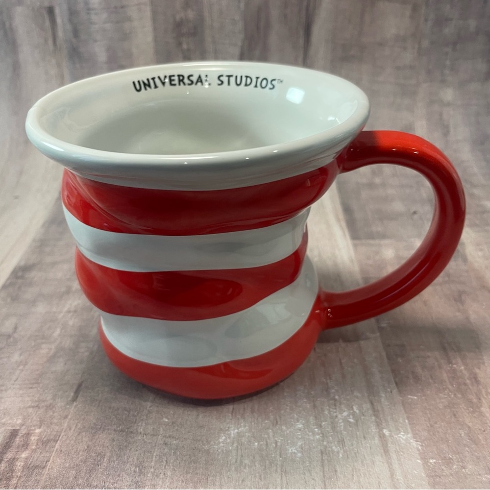Universal Studios Dr Seuss Enterprises Cat In The Hat Mug Cup Stripes